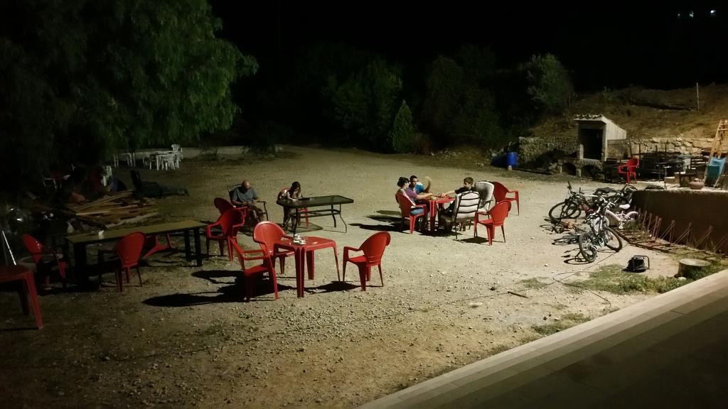 Ca La Jepa Hostel Prat de Comte ภายนอก รูปภาพ